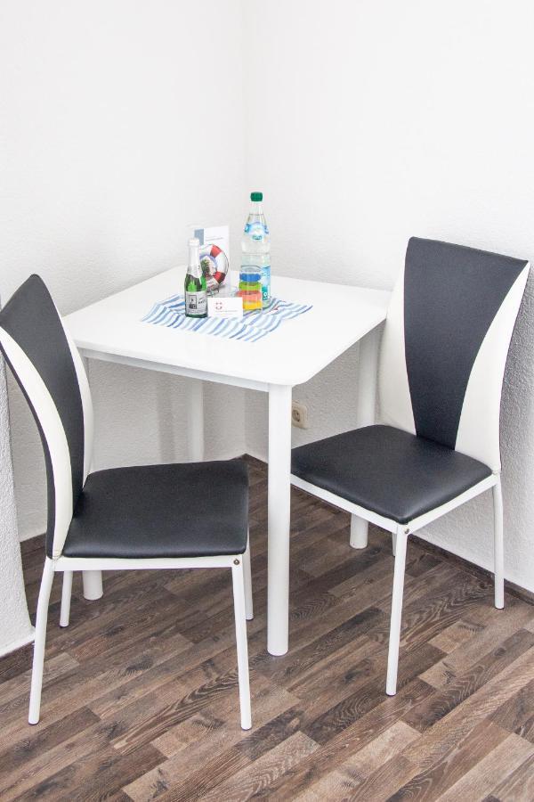 Ferienwohnung Am Alten Hafen Висмар Экстерьер фото
